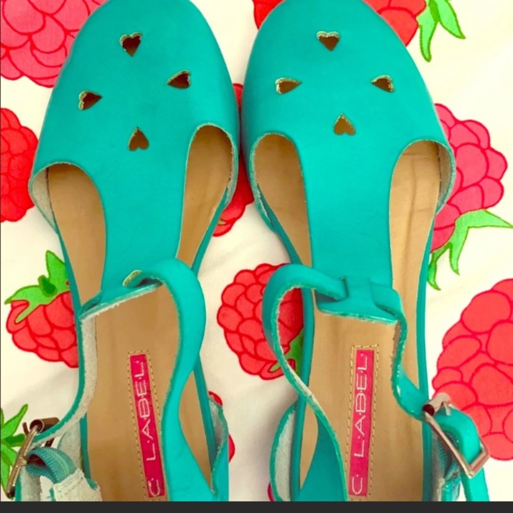 ModCloth green retro vintage flats